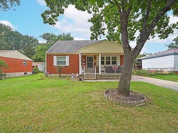 2nd image of 3987 Beavercreek Cir