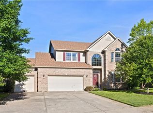 614 Sutton Dr, Greenwood, IN 46142