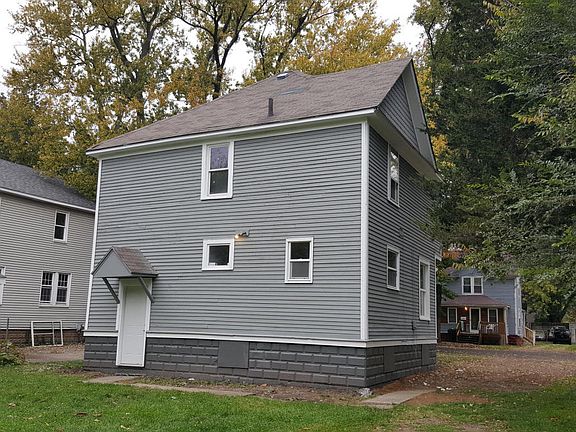 3rd image of 517 Bosker Ave