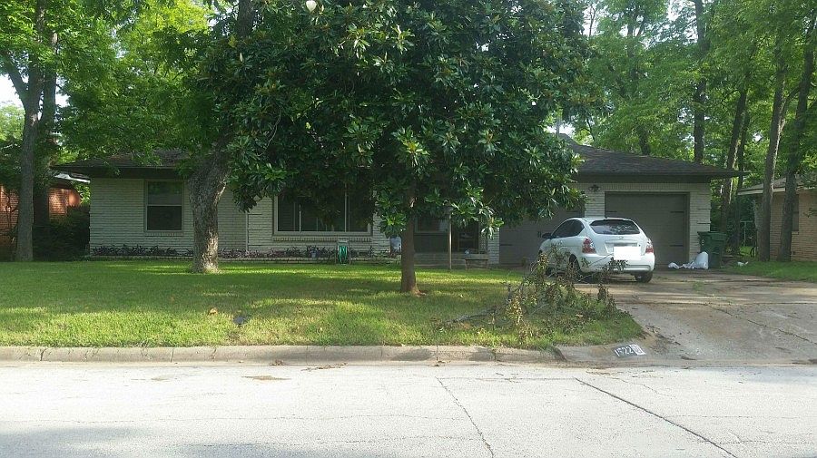 1st image of 1522 Larkspur Dr