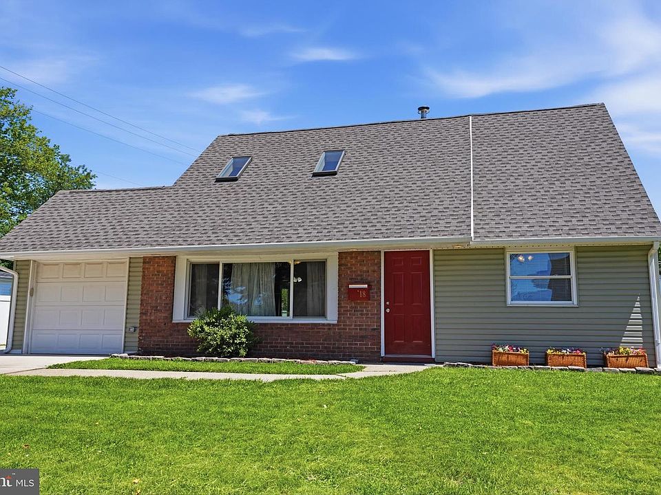 1st image of 18 Kentucky Ln