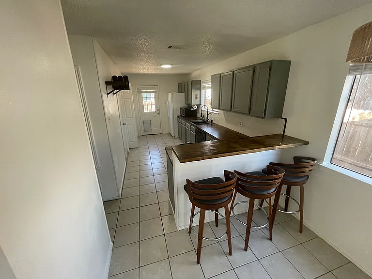 523A Luther Dr #A — Photo 15