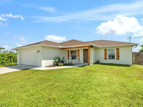 3104 E Iris Ct, Labelle, FL 33935