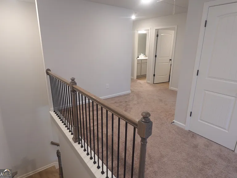 175 Tulip Dr — Photo 11