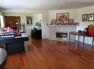 22543 Hartland St, West Hills, CA 91307