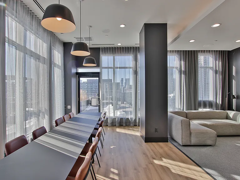 25 Nicholas Ave — Photo 19