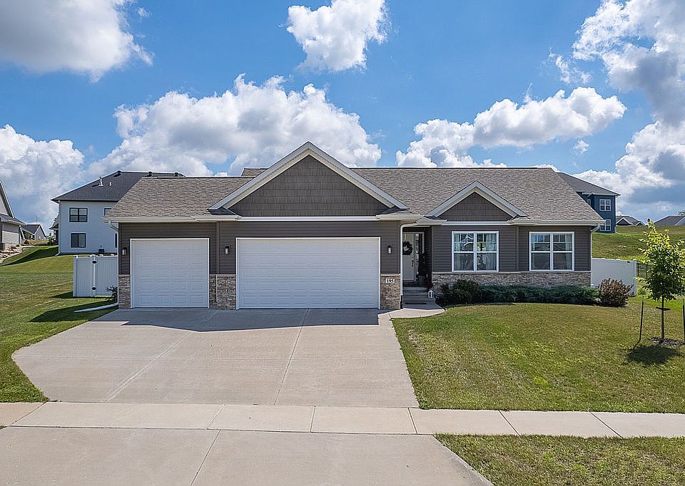 1st image of 195 Edelweiss Cir