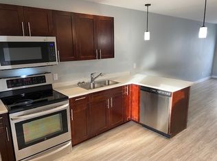 16 Mager Dr E #1A, Winnipeg, MB R2M 0J7