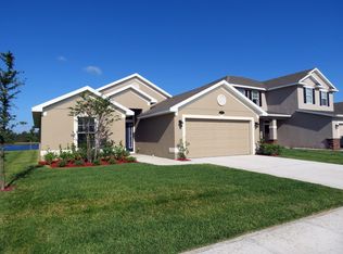 160 Briarcliff Cir, Sebastian, FL 32958