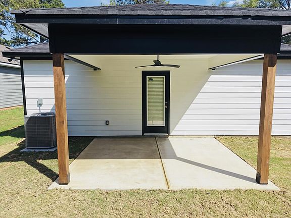 5th image of 3051 Reese Rd