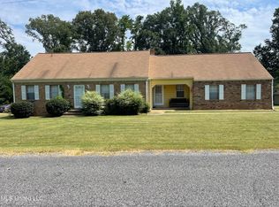 57 Pamela Dr, Senatobia, MS 38668