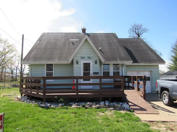 54 Cottage Ave, Cottage Hills, IL 62018