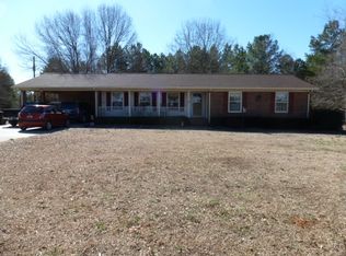 1854 Bobwhite Rd, Heath Springs, SC 29058