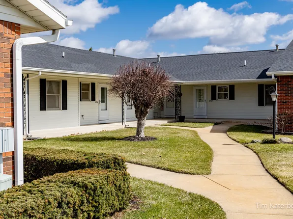 6714 N Wentward Ct #110, Hudsonville, MI 49426
