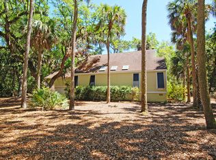 2713 Seabrook Island Rd, Johns Island, SC 29455