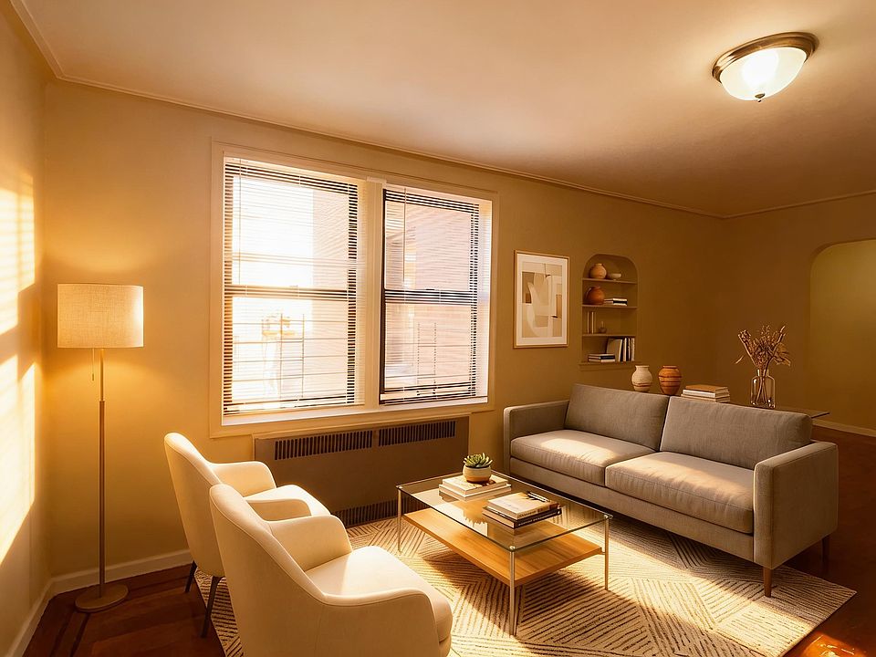 2nd image of 87-84 165th St #6A