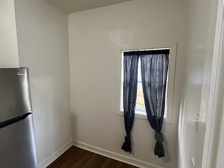117-119 Neal Ave #1 — Photo 7