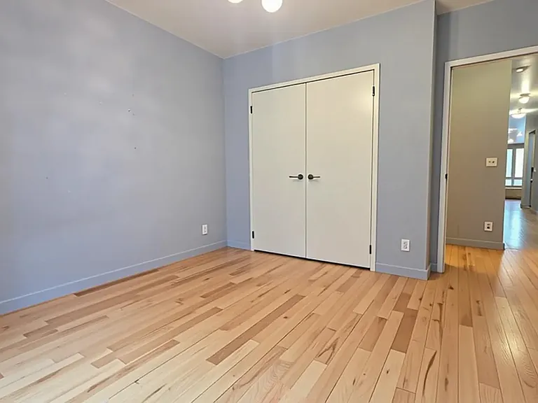 324 E 112th St #2A — Photo 11