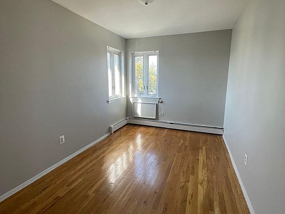 5th image of 8326 15th Ave Floor 3