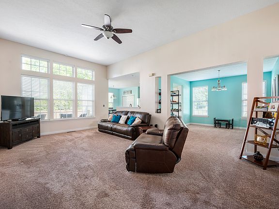 2nd image of 13726 Gladden Ln