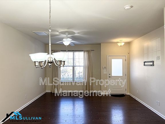 4th image of 28 Sangre De Cristo Dr #1