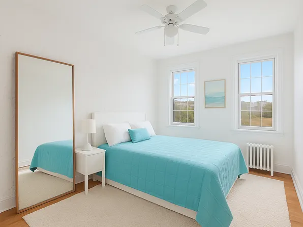 130 Henry Street image 3 of 6