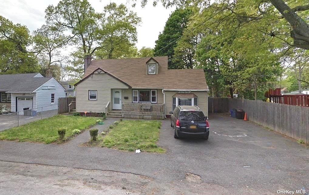 74 Andrews Avenue, Wheatley Heights, NY 11798 Zillow