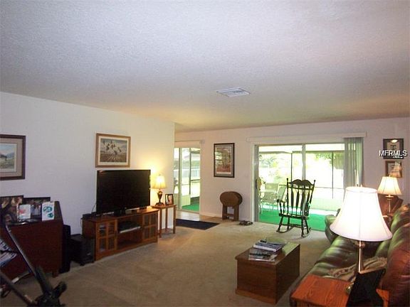 3rd image of 4630 Valley View Dr E