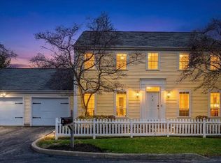 4 Old Duxbury Ct, Fairfield, OH
