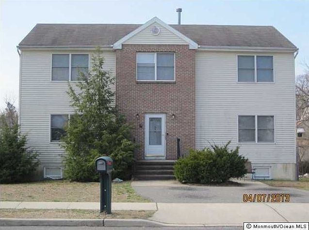 2nd image of 24 Dena Ct
