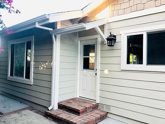 3rd image of 22723 Hatteras St