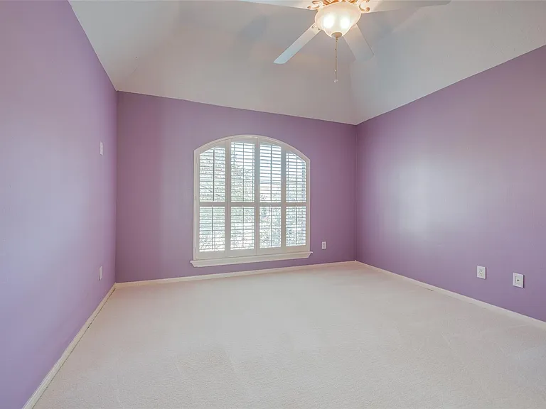 5534 Honor Dr — Photo 36