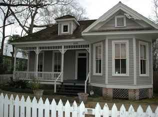 2055 Old Shell Rd, Mobile, AL 36607