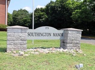 273 Queen St APT 11B, Southington, CT 06489