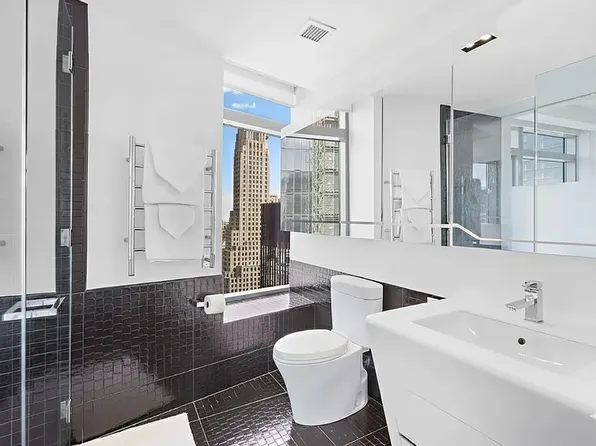 123 Washington Street image 7 of 14