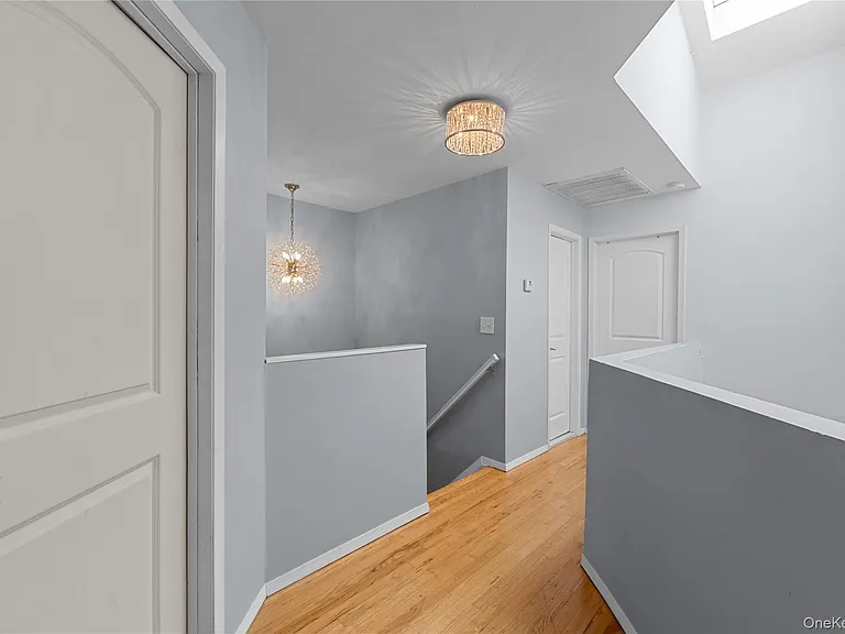 34 Hammond Rd — Photo 8