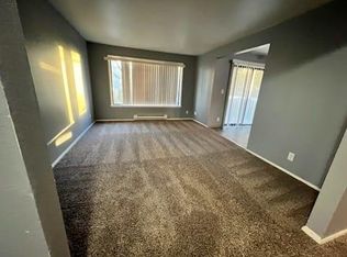 4002 S Puget Sound Ave APT B, Tacoma, WA 98409