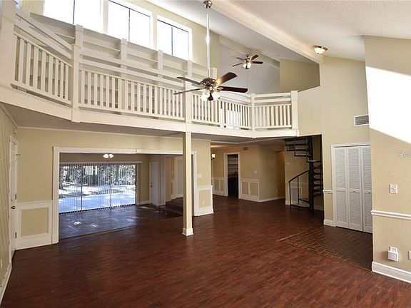 3rd image of 729 Galloway Dr