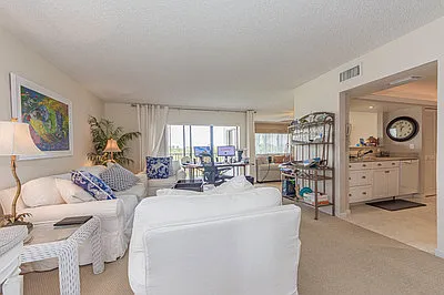 1700 Ocean Dr #302V — Photo 6