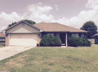1750 Tuscany Dr, Conway, AR 72034