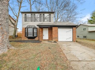 2882 Blarefield Dr, Columbus, OH 43231