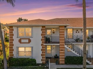 1203 S Lakes End Dr #2, Fort Pierce, FL 34982