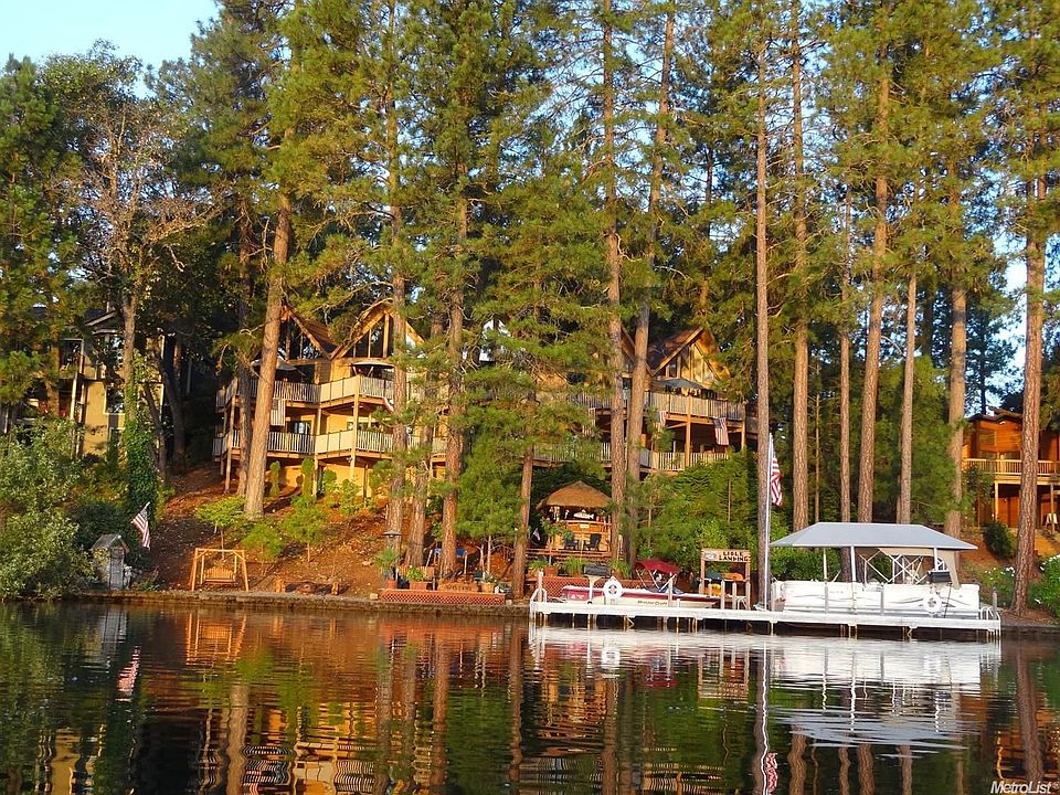 1st image of 23805 Lakeview Ct