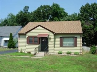 196 East St, Springfield, MA 01104