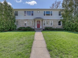 321 W College Ave APT 2, Waukesha, WI 53186