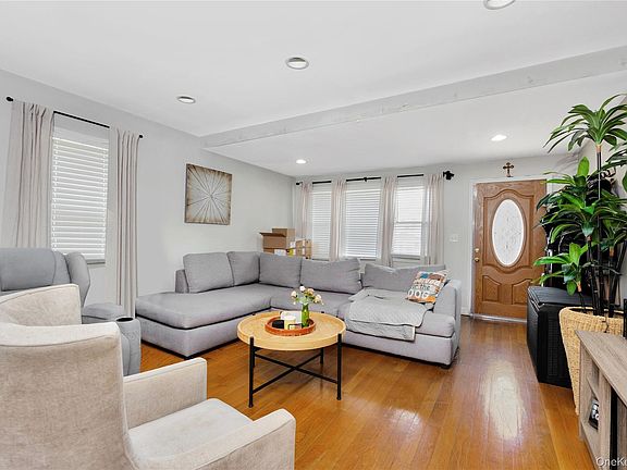 4th image of 12311 115th Avenue