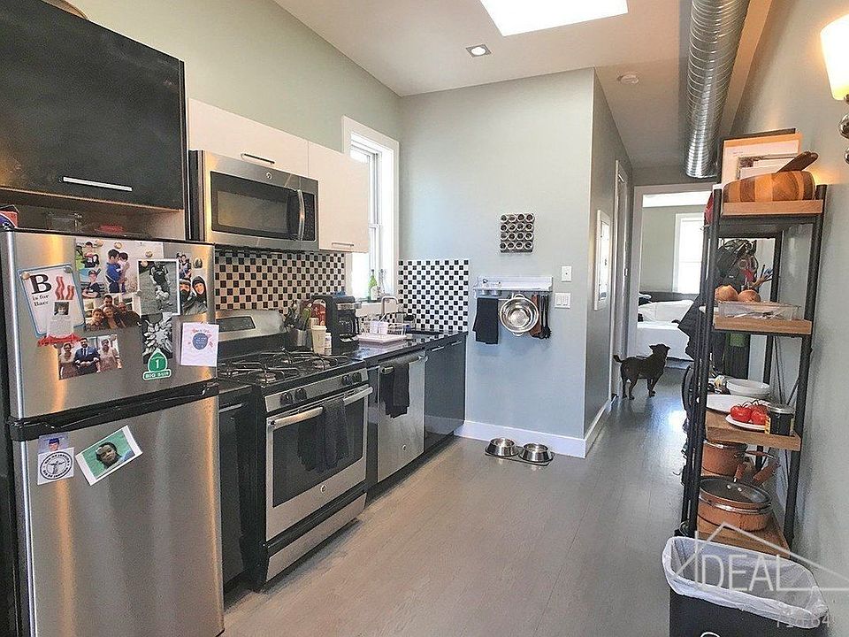 2nd image of 168 20th St APT 2L
