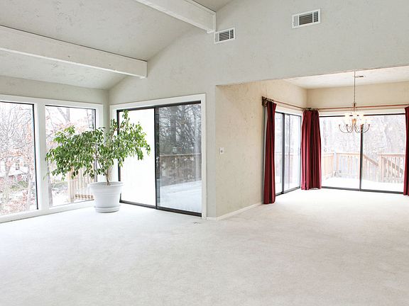 Amazing view of open living area