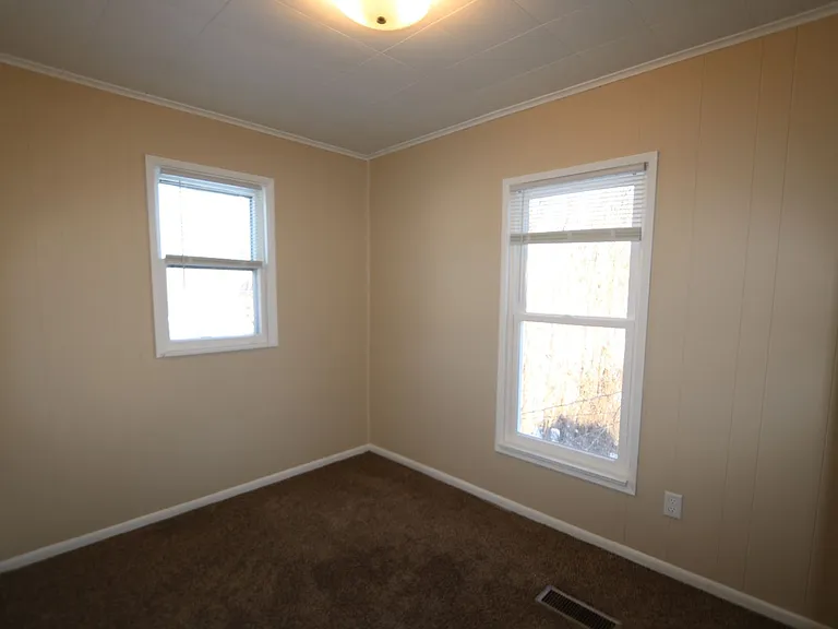 104 S Garfield Ave — Photo 5
