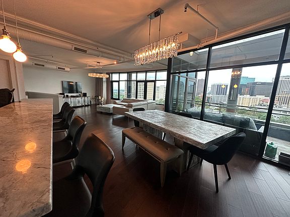 5th image of 415 Saint Pauls Blvd Unit 706